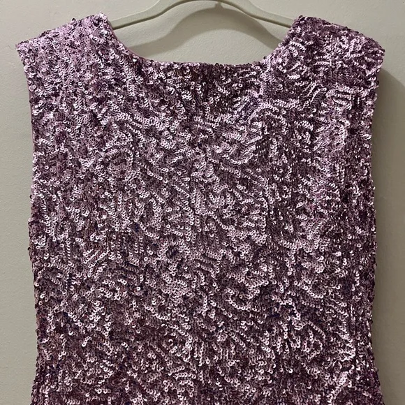 Alice + Olivia Sequin Keyhole Dress, Size M - Picture 7 of 16